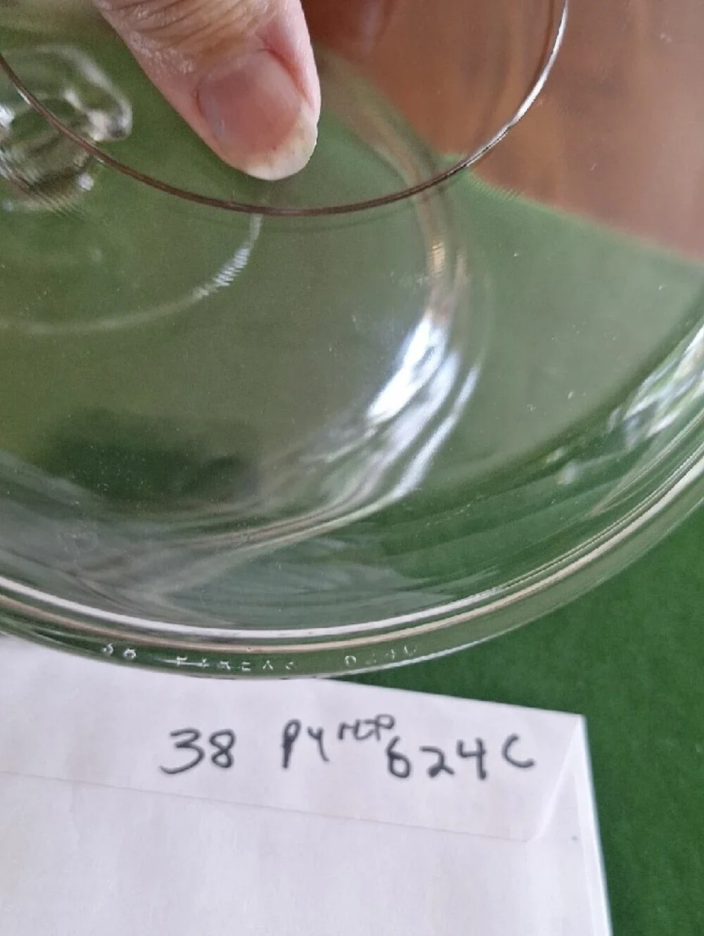 Pryex Clear Glass Lid with Knob 38Pyrex624C